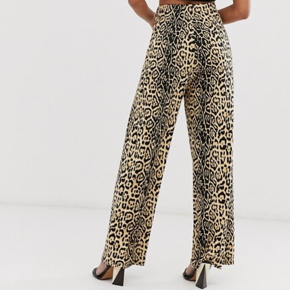 NWT AX Paris wide-leg leopard print pants - Picture 2 of 3